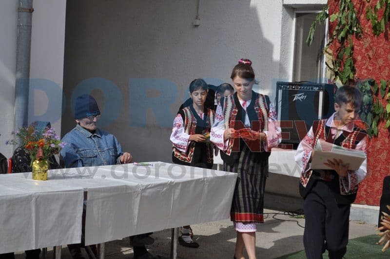 Ziua Varstinicilor sarbatorita la Caminul de batrani Dorohoi_08