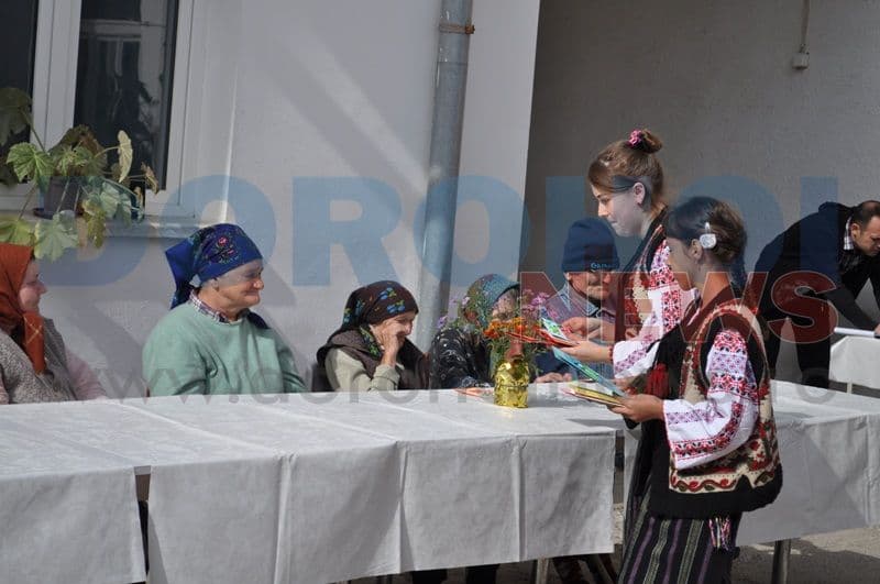 Ziua Varstinicilor sarbatorita la Caminul de batrani Dorohoi_09