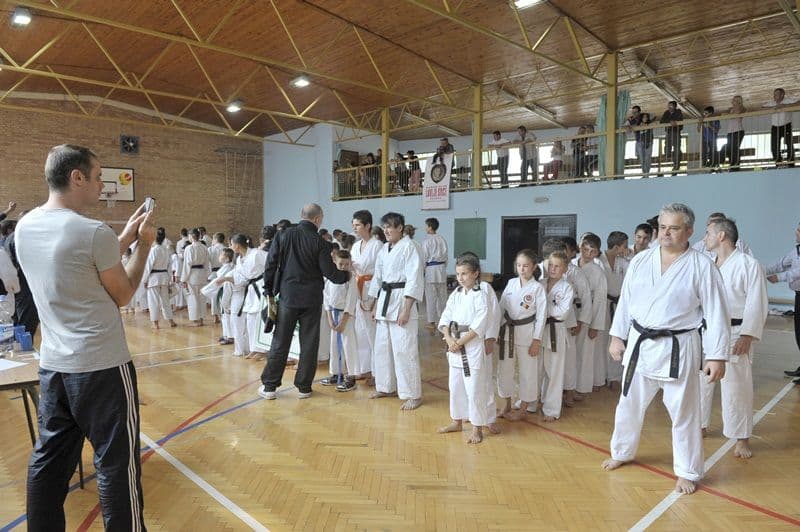 Dorohoieni invingatori la competitia din Serbia_13