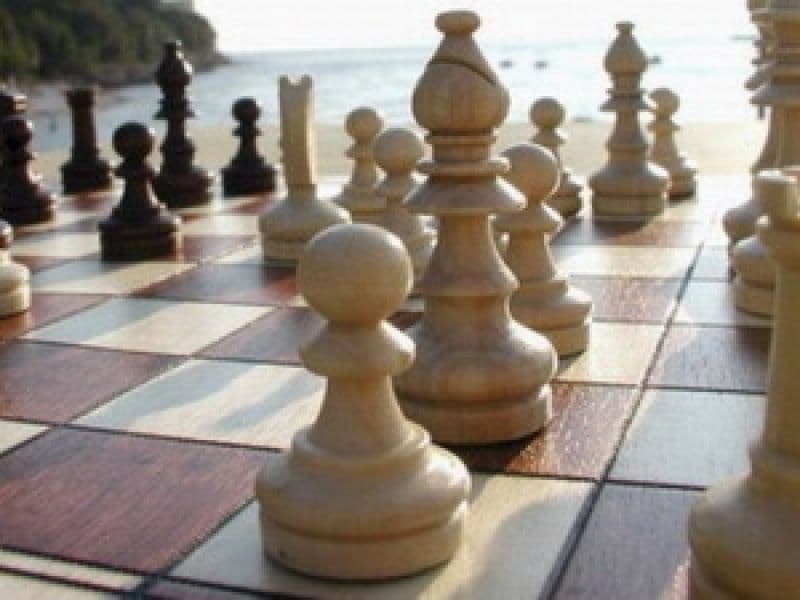 Elevii pot participa la un campionat național de șah
