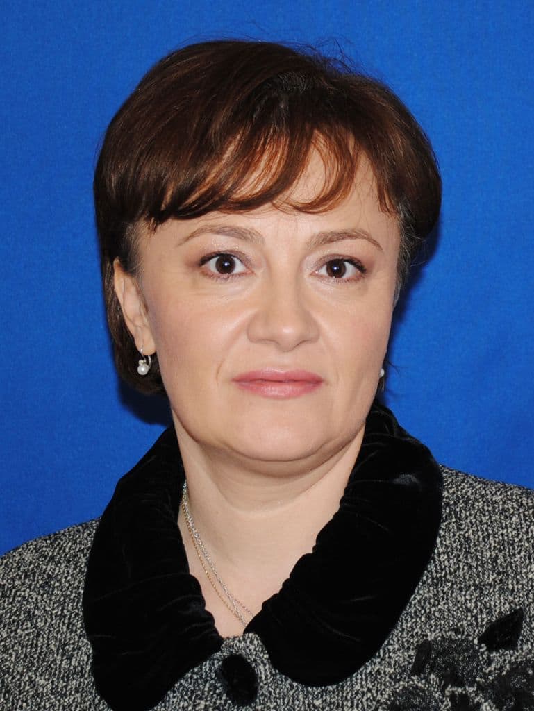 Comunicat: ”Jos vălul politic de pe Eminescu”