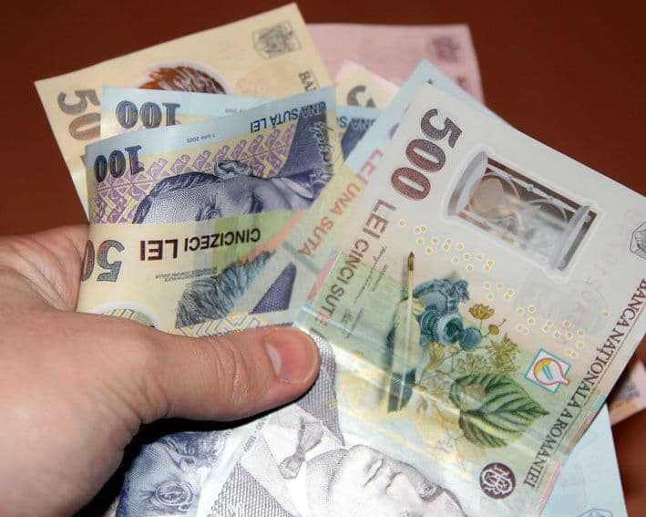 Un bărbat din Salcea a fost păcălit să plătească 8.000 de lei pentru o persoană care s-a dat drept ginerele său