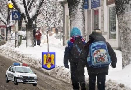 Peste 230 de polițiști botoşăneni sunt alături de elevi, astăzi, cu ocazia reluării anului de învățământ preuniversitar