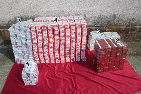 A rămas fără viză pentru câteva zeci de pachete de ţigări