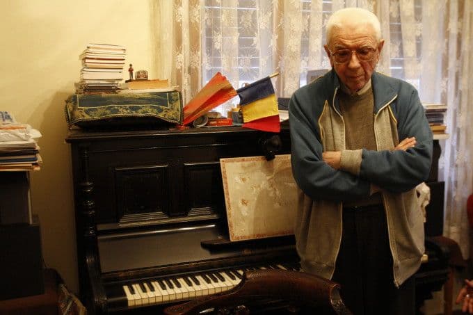 Temistocle Popa a ajuns mai rău ca niciodată! Compozitorul nu mai aude și nu se mai poate mișca!