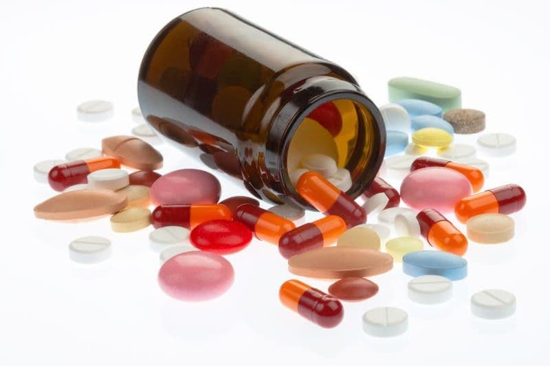Lista neagră a medicamentelor: ce pastile ar trebui să aruncăm