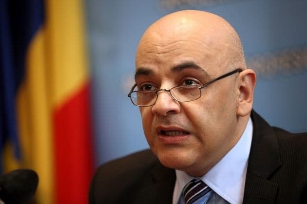 Raed Arafat: Este interzisă condiţionarea sau taxarea vizitatorilor la intrarea în spitale