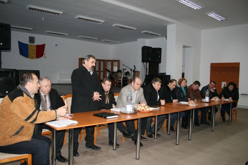 Seria întâlnirilor cu cetățenii a președintelui CJ Florin Țurcanu și a șefilor direcțiilor subordoinate continuă - FOTO