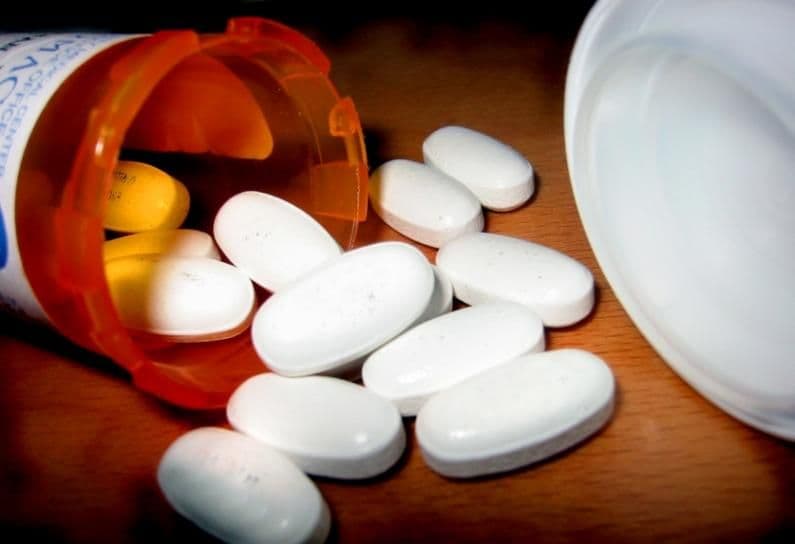 Un medicament extrem de uzual ar trebui retras de pe piaţă