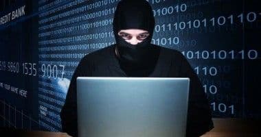 Atac informatic fără precedent. Facebook a cerut intervenţia FBI