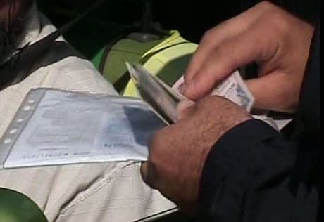 Trei  infracţiuni şi optzeci de contravenţii constatate de polițiști în urma unei acțiuni pe linie rutieră 