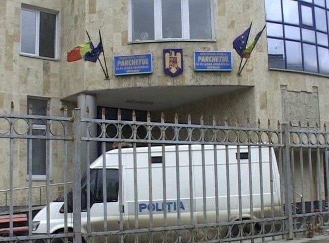 Se întâmplă la Botoșani! Trei minore au fost violate, după ce au fost drogate