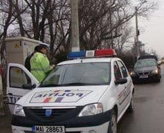 Tânăr din Havîrna prins băut conducând o mașină neînmatriculată și cu permisul suspendat de 4 ani