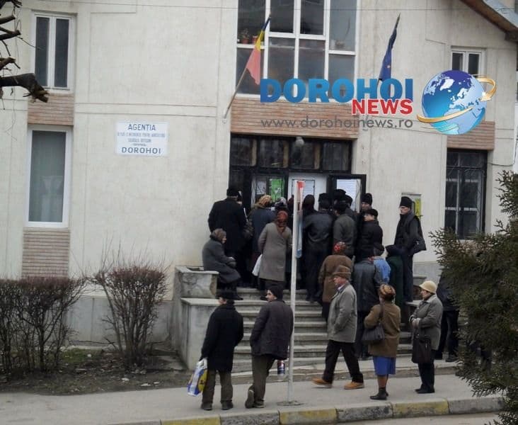 Imbulzeală la subvenții la sediul APIA din Dorohoi 