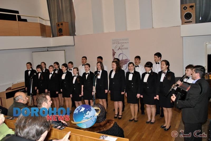 Ipotești: Cu Eminescu, la Ziua Mondială a Poeziei - FOTO