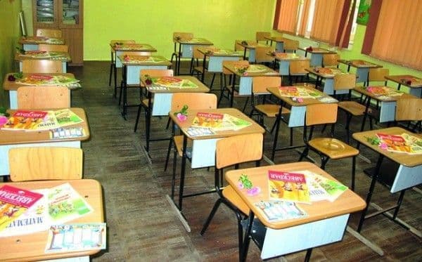 IȘJ Botoșani: Părinţii vor putea vizita spaţiile în care vor funcţiona clasele pregătitoare