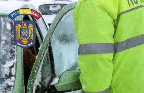 Tânăr prins de polițiștii dorohoieni la volanul unui autoturism deși nu avea permis 