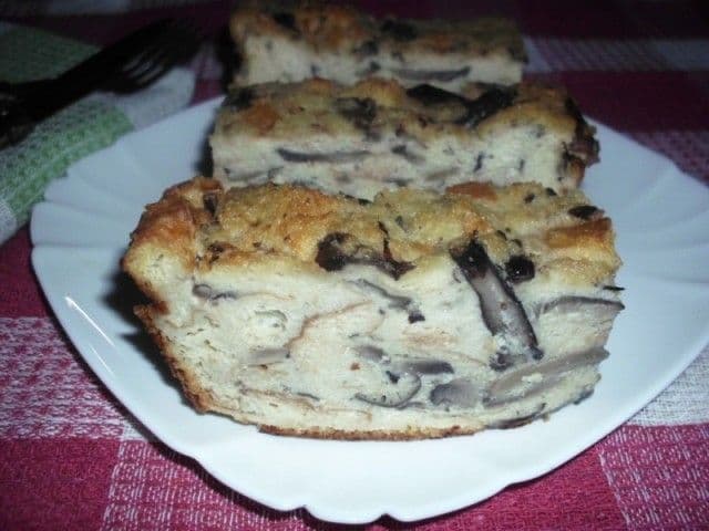 Budincă de ciuperci cu pâine