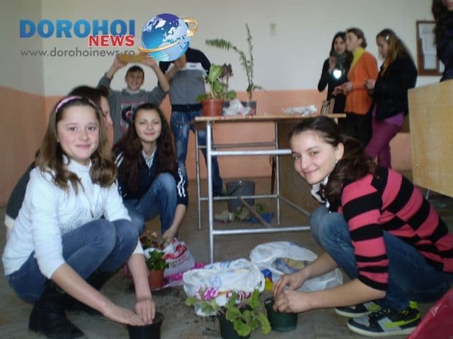 Săptămîna „Să stii mai multe, să fii mai bun”  la Liceul Tehnologic „Al. Vlahuţă” Şendriceni - FOTO