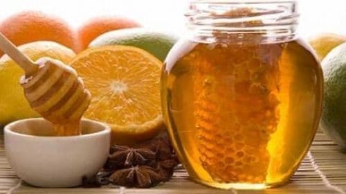 Tratamente stomatologice cu produse apicole