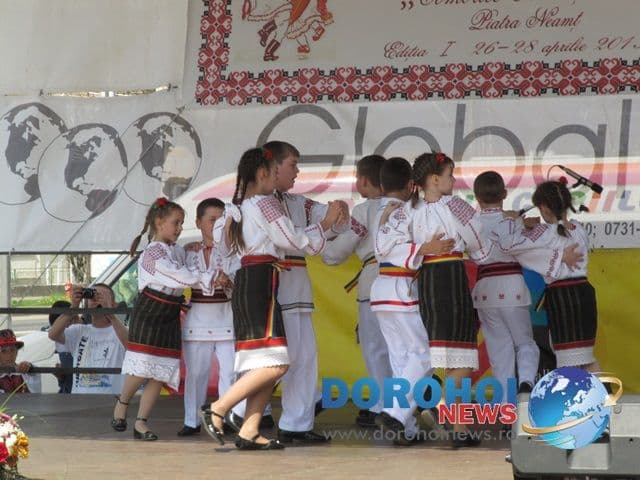 Formațiile dorohoiene Stejărelul și Alunelul din nou pe podium la un concurs interjudețean - FOTO