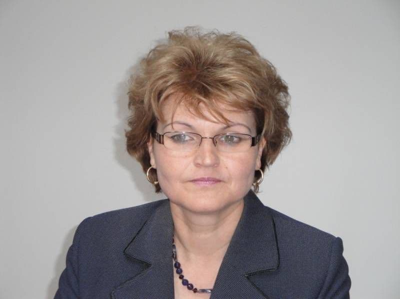 Reprezentanţii IŞJ, şocaţi de moartea elevei de la Liceul “Regina Maria” din Dorohoi
