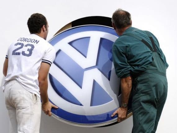 Volkswagen recheamă în service 91.000 de maşini