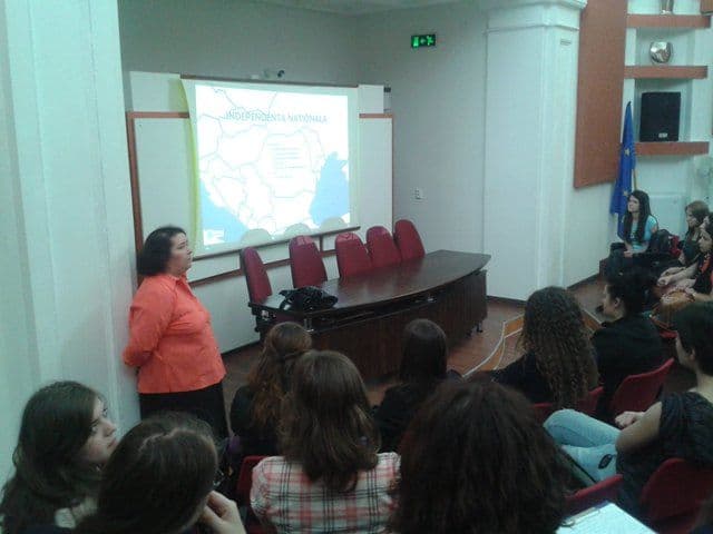 9 Mai la Colegiul Naţional „Grigore Ghica” Dorohoi - FOTO