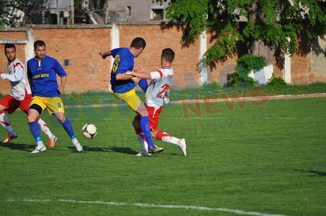 FCM Dorohoi a fost învinsă la limită de Petrotub Roman