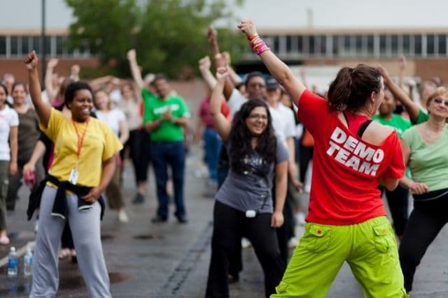 FLASH- MOB antidrog organizat la Dorohoi - Prea liber să fii condus! Mai ales de stupefiante! 