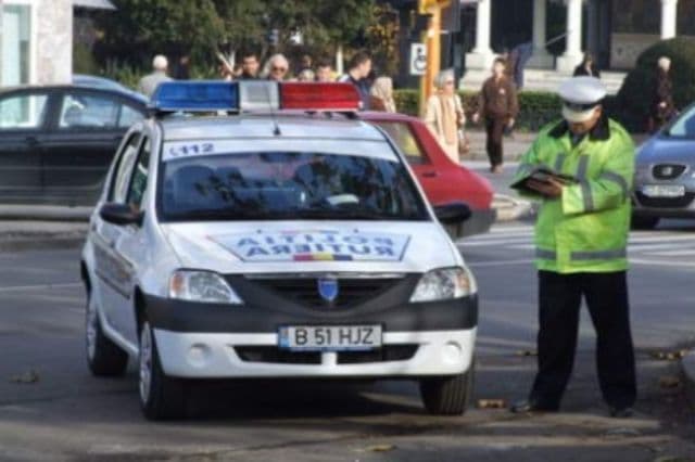 Poliţiştii ar putea primi un spor de 100% din salariul funcţiei de bază pentru zilele libere lucrate