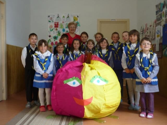 „Un măr delicios – un copil sănătos” la Școala Primară nr.2 Saucenița - FOTO