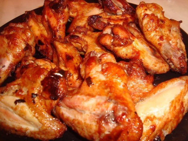 Aripioare de pui dulci-acrişoare