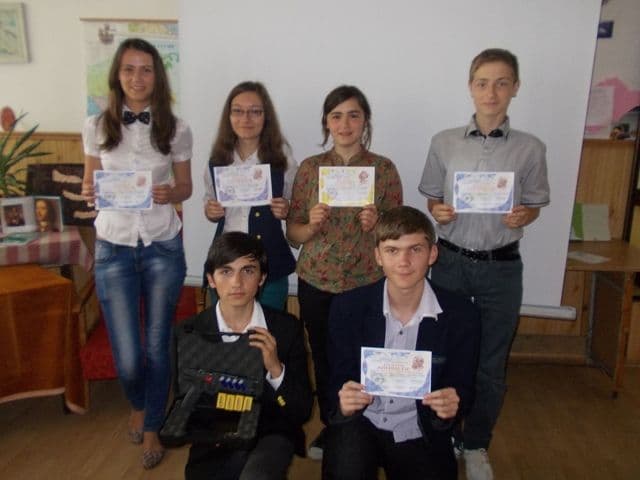 Elevi de la C.N. „Grigore Ghica” Dorohoi, premiați la concursul național de fizică creativă