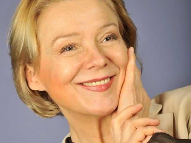 Coşmarul unei foste mari cântăreţe: „Îmi punea droguri în cafeaua pe care o pregătea dimineaţa”