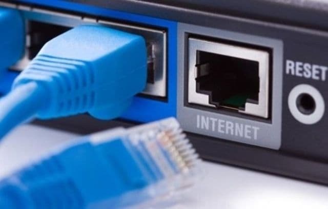 Decizie radicală: Cei care descarcă Torente ilegal, vor fi deconectați de la internet