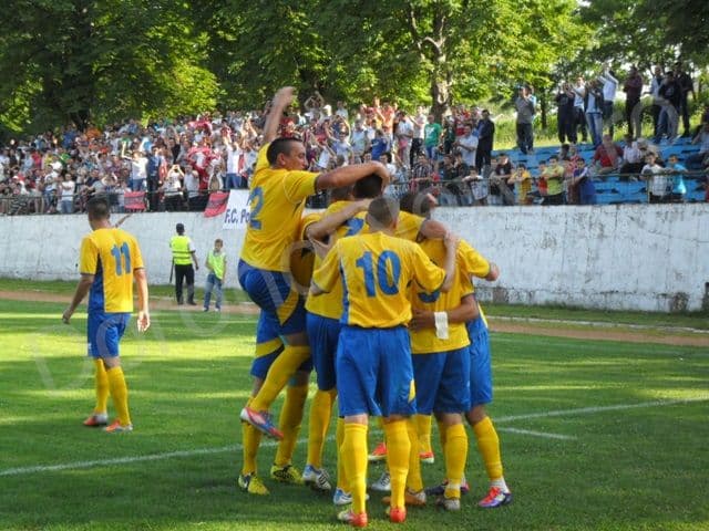 Meci plin de suspans și emoții la Dorohoi. FC Pojorâta s-a calificat în Liga a III-a - FOTO