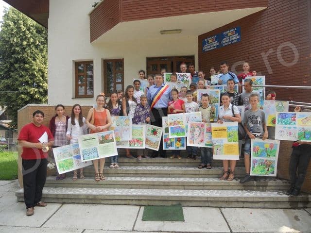 Proiectul „Primăvara în sufletul copiilor” desfășurat la Şcoala Gimnazială Nr.1 Suharău - FOTO