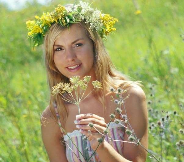 Sânzienele - noapte magică şi sărbătoare a belşugului