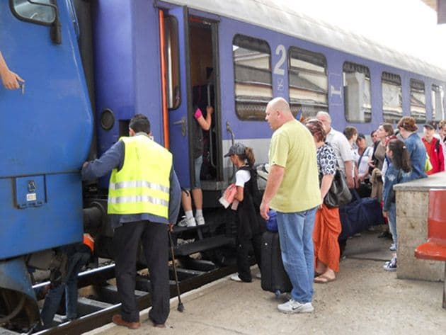 Cum poţi obţine reduceri de până la cumpărarea biletelor de tren