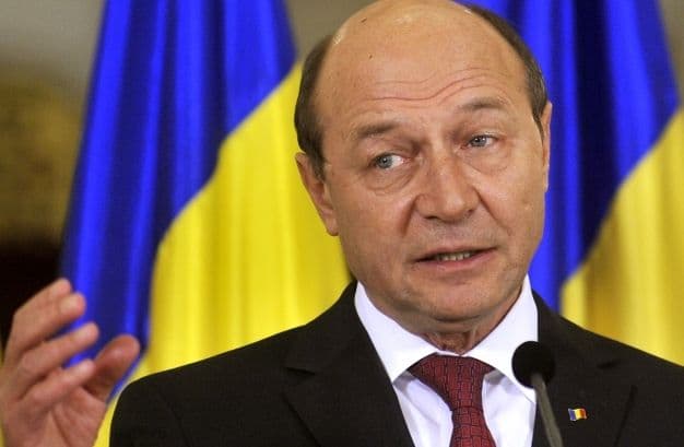 Băsescu, atac dur al USL: O gaşcă care şi-a făcut o constituţie pentru ea