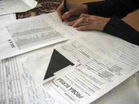 Bacalaureat 2013: Ce punctează profesorii şi care sunt exigenţele examenului la română scris