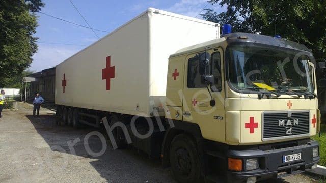 Peste 200 de dorohoieni au primit ajutoare de la o echipă umanitară din Germania - FOTO