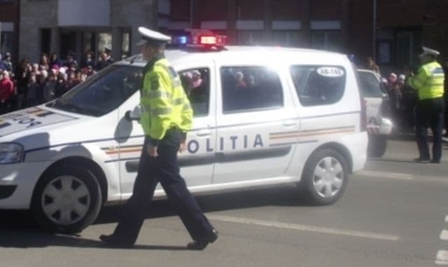Un botoșănean a rămas fără permis după ce a accidentat o femeie și a părăsit locul faptei
