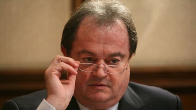 Blaga: „Vom îndemna populaţia să boicoteze referendumul pentru revizuirea Constituţiei”