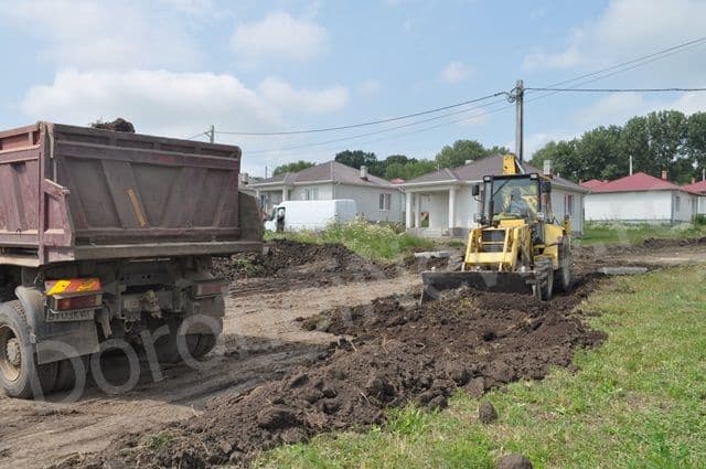 Primăria Dorohoi a demarat lucrările de realizare a infrastructurii pentru cartierul Dumbrava Roșie - FOTO