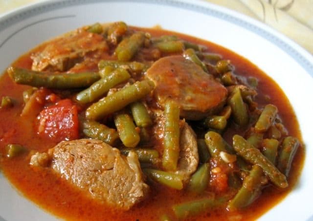 Mâncărică de fasole verde cu carne