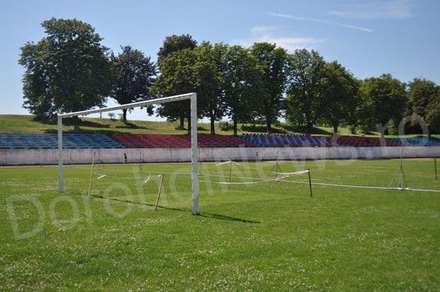 Primăria municipiului Dorohoi a început o campanie de reabilitare a Bazei Sportive „1 Mai” - FOTO