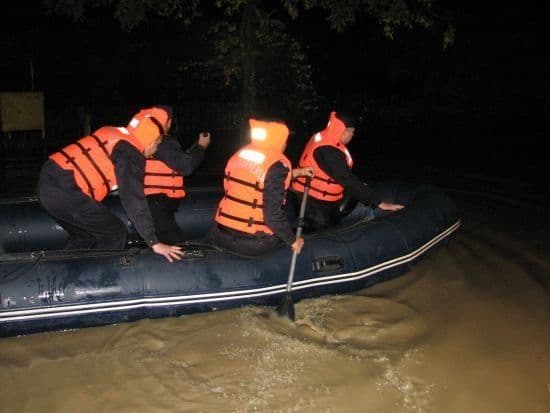 Încă un an pe banii Primăriei: Sinistrații dorohoieni au ședere prelungită în Complexul Floare de Colț
