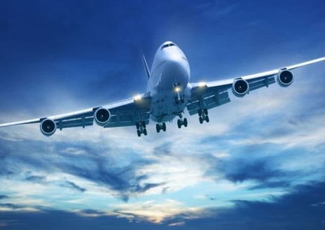 Adevăratul motiv pentru care telefoanele mobile trebuie închise în timpul zborului cu avionul